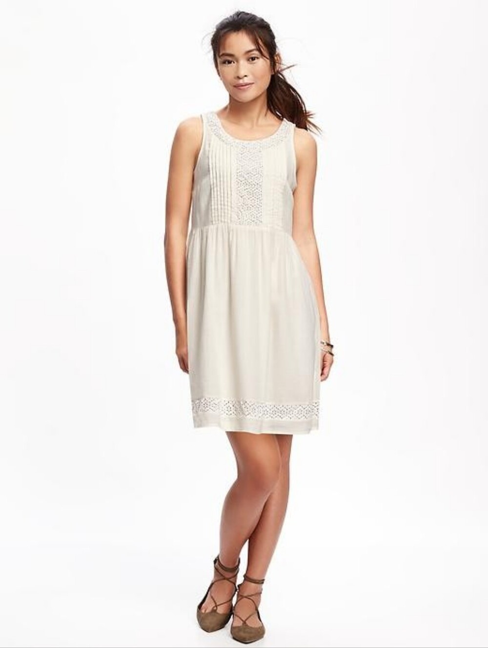 Old Navy Embroidered Swing Dress pintuck Pleats Lace Cream M - Picture 2 of 9